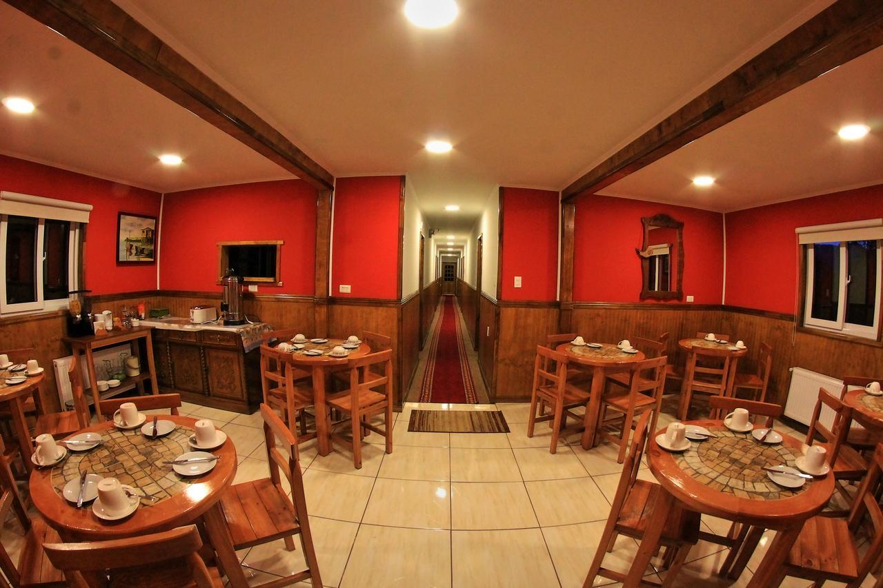Hostal America En Пуэрто-Наталес Экстерьер фото